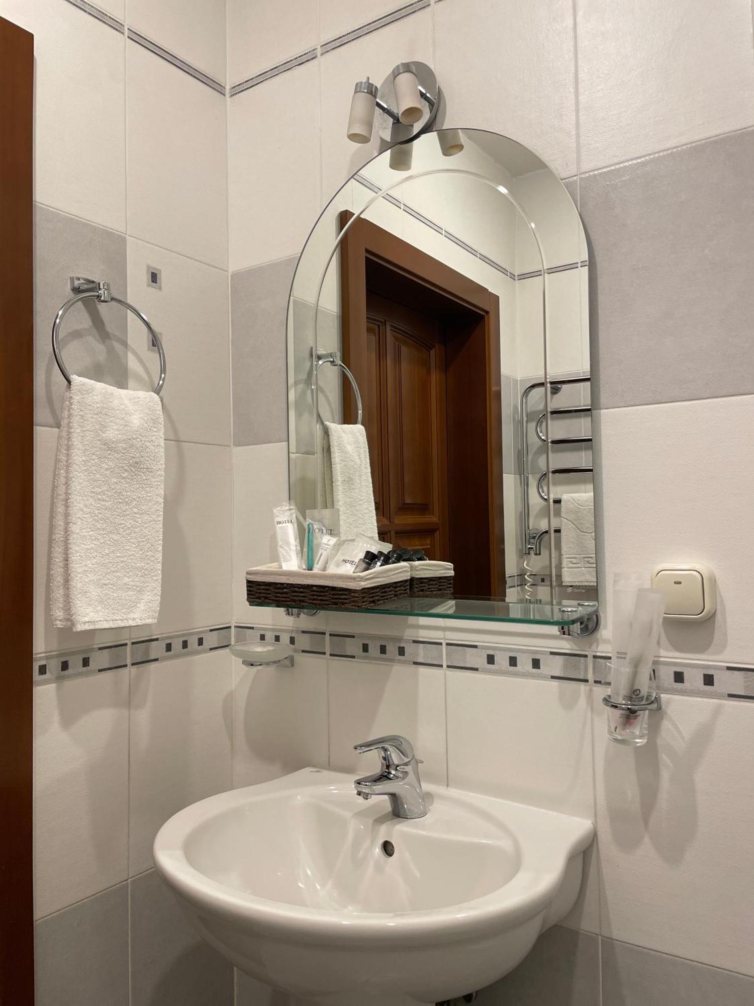 Apartment 5 Алматы Экстерьер фото